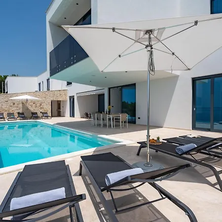 Villa Luxury Omis Villa Sunset Paradise 5 Bedrooms Breathtaking Views Of The Adriatic Sea Private Heated Pool Omis