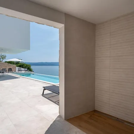 Vila Luxury Sunset Paradise 5 Bedrooms Breathtaking Views Of The Adriatic Sea Private Heated Pool Omiš
