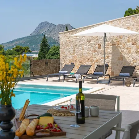 Luxury Sunset Paradise 5 Bedrooms Breathtaking Views Of The Adriatic Sea Private Heated Pool *