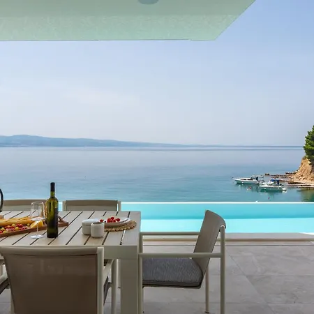Luxury Sunset Paradise 5 Bedrooms Breathtaking Views Of The Adriatic Sea Private Heated Pool Omiš